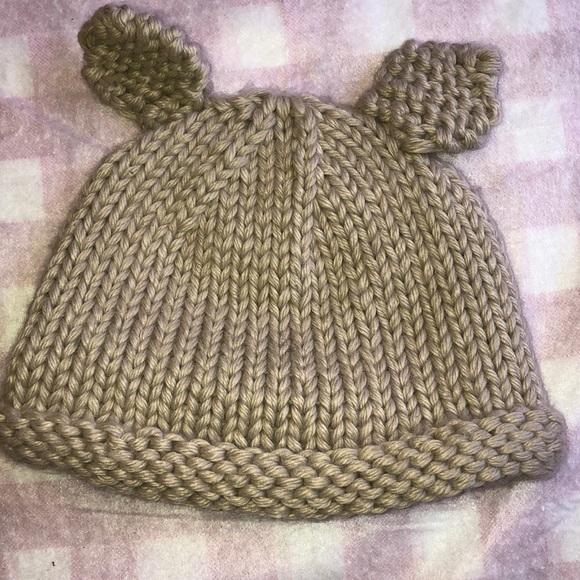 Bear Ears Knitted Hat/Beanie - Picture 3 of 7